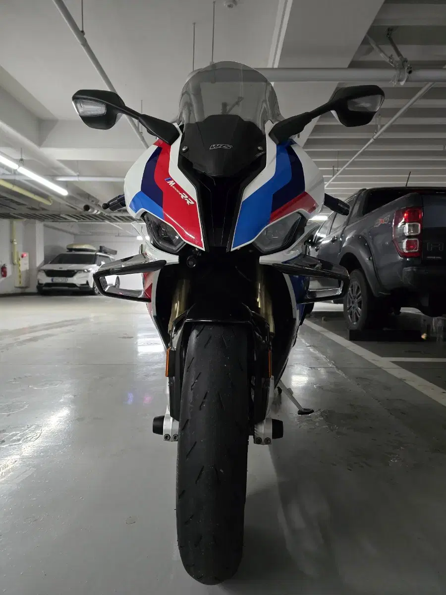 bmw s1000rr. 20년식 2만